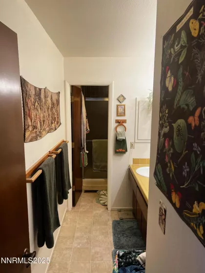 4004 Ruth, Reno, Nevada 89509, 2 Bedrooms Bedrooms, ,3 BathroomsBathrooms,Residential,Residential,Ruth,250053112