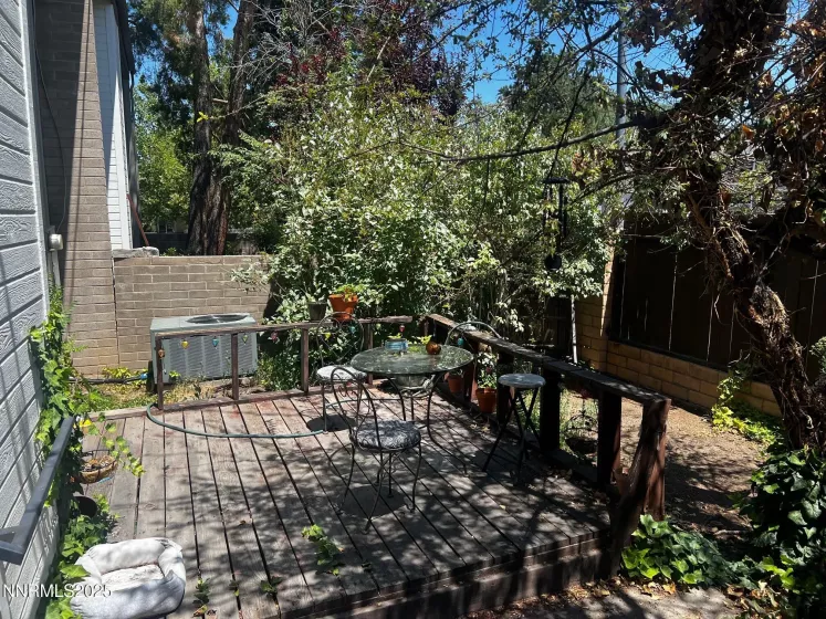 4004 Ruth, Reno, Nevada 89509, 2 Bedrooms Bedrooms, ,3 BathroomsBathrooms,Residential,Residential,Ruth,250053112