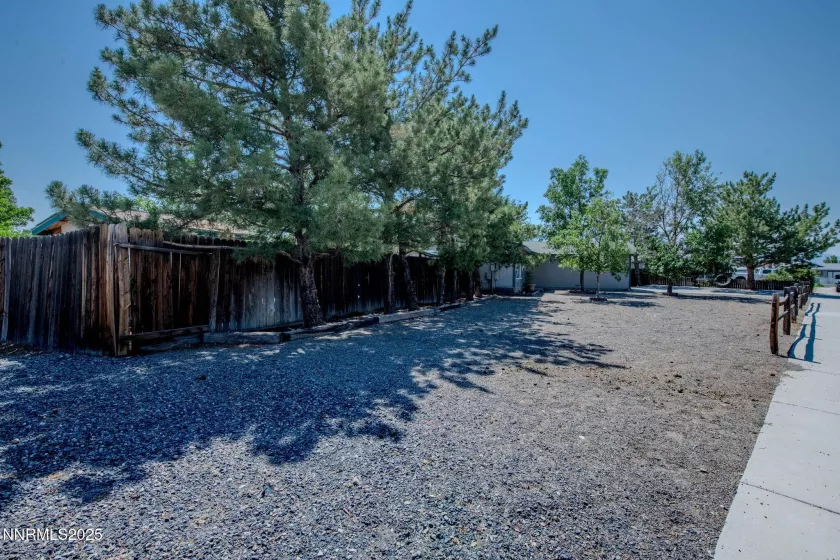 112 Empire, Dayton, Nevada 89403, 3 Bedrooms Bedrooms, ,2 BathroomsBathrooms,Residential,Residential,Empire,250053114
