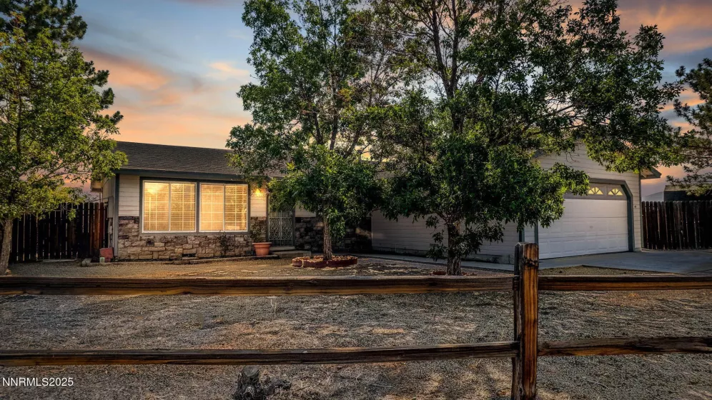 112 Empire, Dayton, Nevada 89403, 3 Bedrooms Bedrooms, ,2 BathroomsBathrooms,Residential,Residential,Empire,250053114