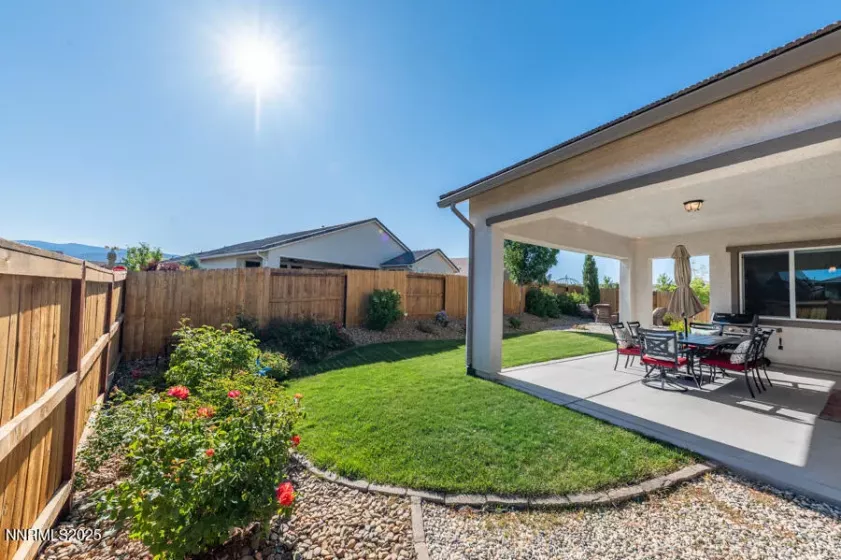 175 Niatross, Reno, Nevada 89521, 2 Bedrooms Bedrooms, ,3 BathroomsBathrooms,Residential,Residential,Niatross,250053115