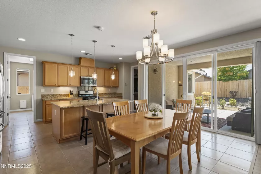 2280 Hyperion, Reno, Nevada 89521, 2 Bedrooms Bedrooms, ,2 BathroomsBathrooms,Residential,Residential,Hyperion,250053118