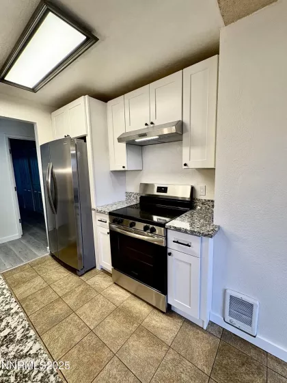 3948 Clear Acre, Reno, Nevada 89512, 2 Bedrooms Bedrooms, ,1 BathroomBathrooms,Residential Lease,Manufactured,Clear Acre,250053120