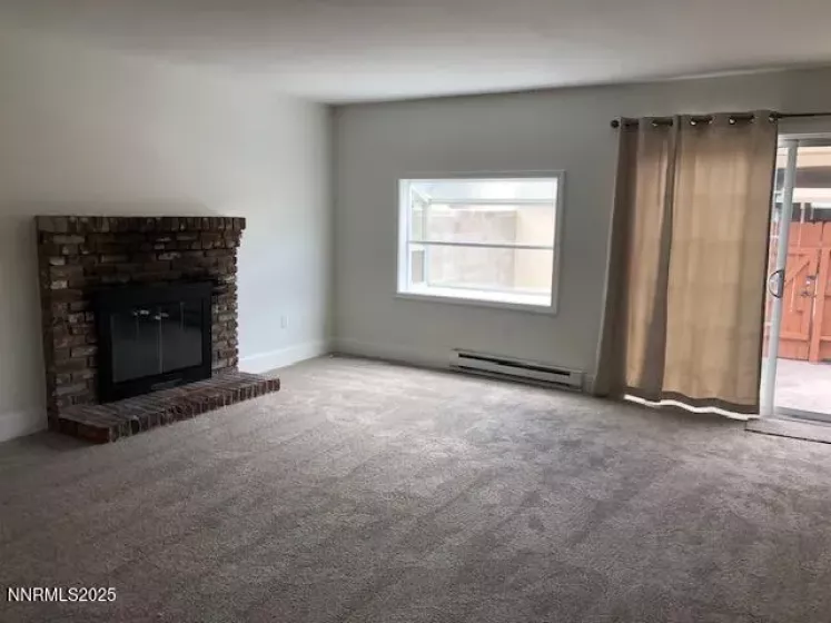 312 Smithridge, Reno, Nevada 89502, 2 Bedrooms Bedrooms, ,2 BathroomsBathrooms,Residential,Residential,Smithridge,250053125