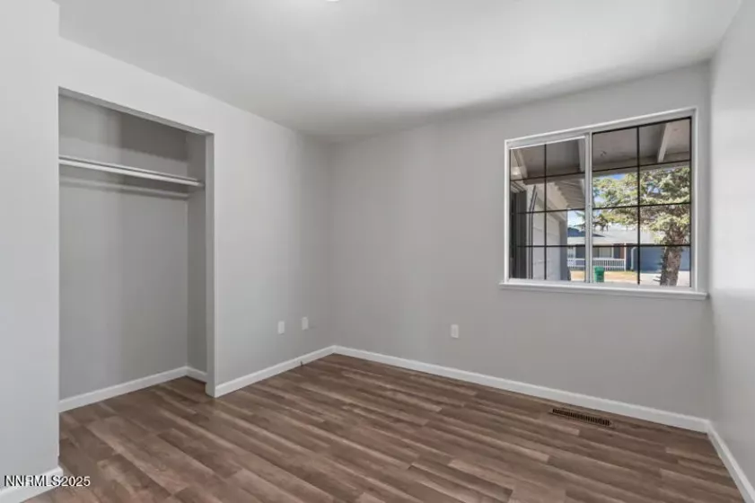 1381 Spooner, Carson City, Nevada 89706, 3 Bedrooms Bedrooms, ,2 BathroomsBathrooms,Residential,Residential,Spooner,250053128