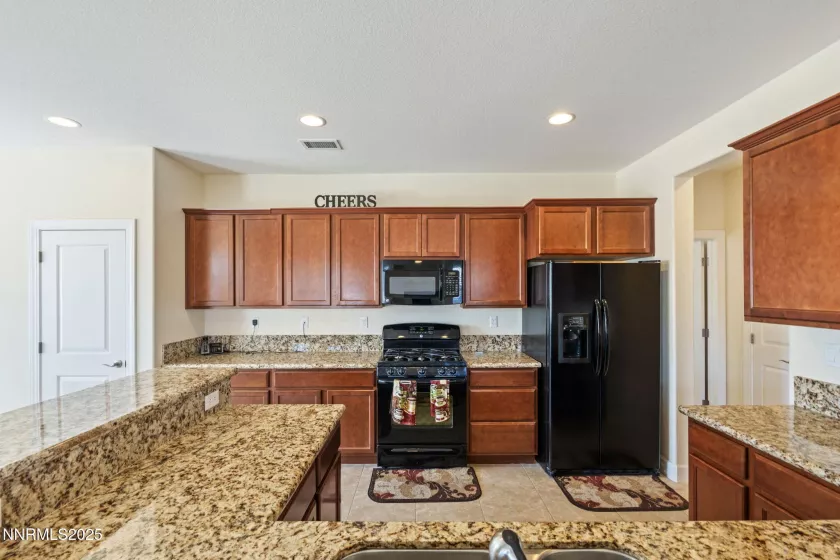 6727 Equation, Sparks, Nevada 89436, 3 Bedrooms Bedrooms, ,2 BathroomsBathrooms,Residential,Residential,Equation,250053140