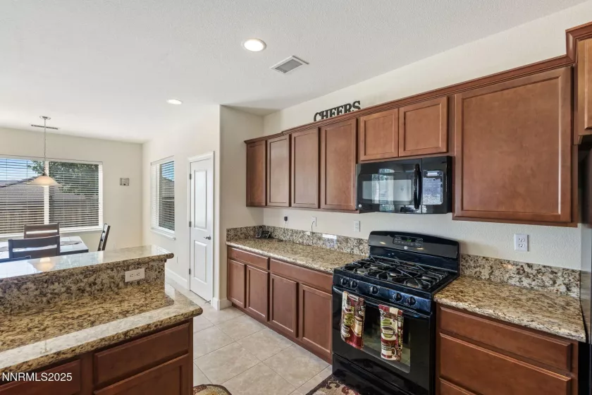 6727 Equation, Sparks, Nevada 89436, 3 Bedrooms Bedrooms, ,2 BathroomsBathrooms,Residential,Residential,Equation,250053140