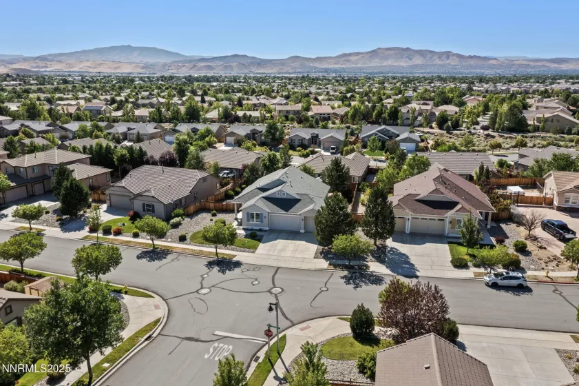 6727 Equation, Sparks, Nevada 89436, 3 Bedrooms Bedrooms, ,2 BathroomsBathrooms,Residential,Residential,Equation,250053140