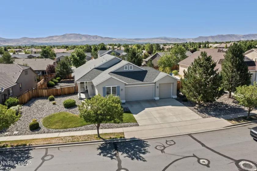 6727 Equation, Sparks, Nevada 89436, 3 Bedrooms Bedrooms, ,2 BathroomsBathrooms,Residential,Residential,Equation,250053140