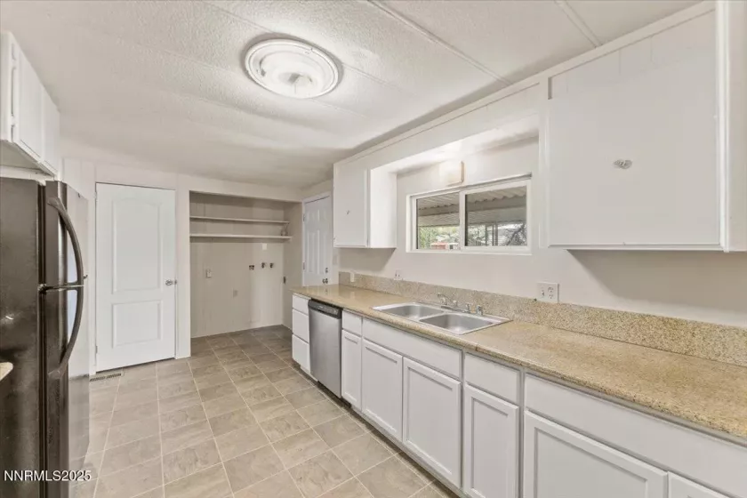 3805 Sandpiper, Reno, Nevada 89508, 3 Bedrooms Bedrooms, ,2 BathroomsBathrooms,Residential,Residential,Sandpiper,250053142