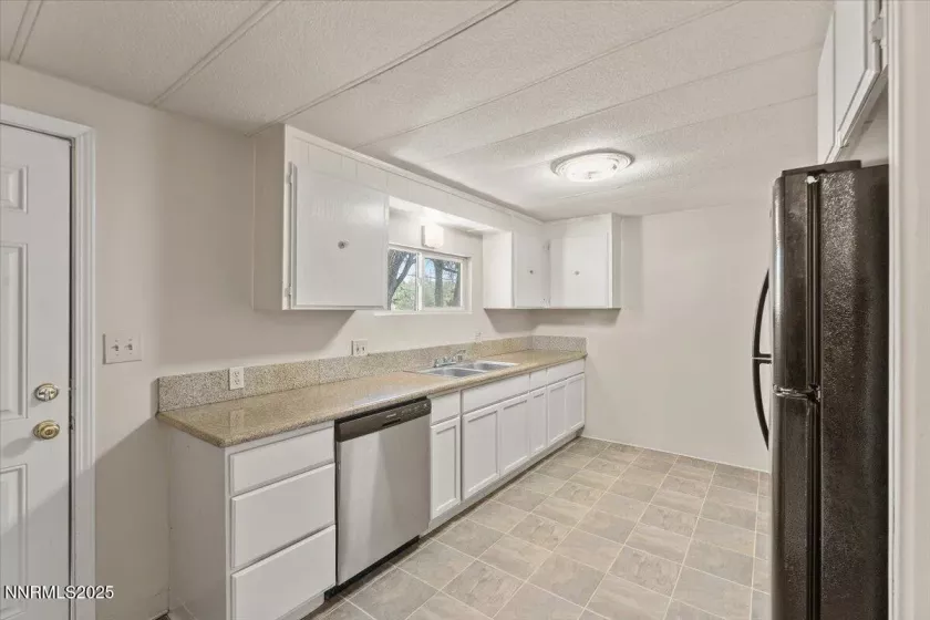 3805 Sandpiper, Reno, Nevada 89508, 3 Bedrooms Bedrooms, ,2 BathroomsBathrooms,Residential,Residential,Sandpiper,250053142