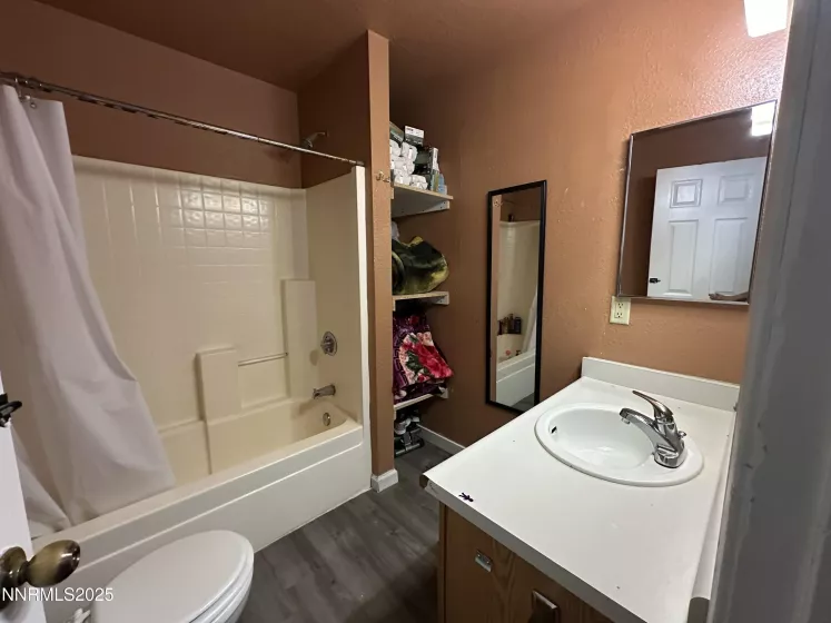 13630 Mt Whitney, Reno, Nevada 89506, 4 Bedrooms Bedrooms, ,3 BathroomsBathrooms,Residential,Residential,Mt Whitney,250053146