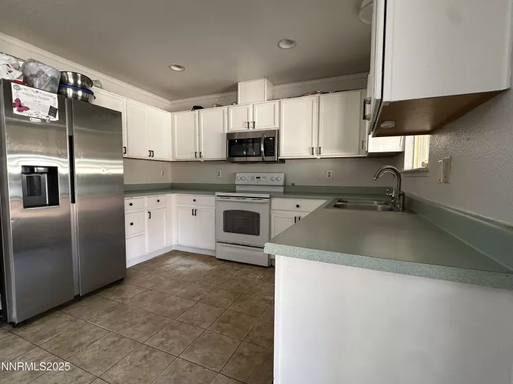 13630 Mt Whitney, Reno, Nevada 89506, 4 Bedrooms Bedrooms, ,3 BathroomsBathrooms,Residential,Residential,Mt Whitney,250053146