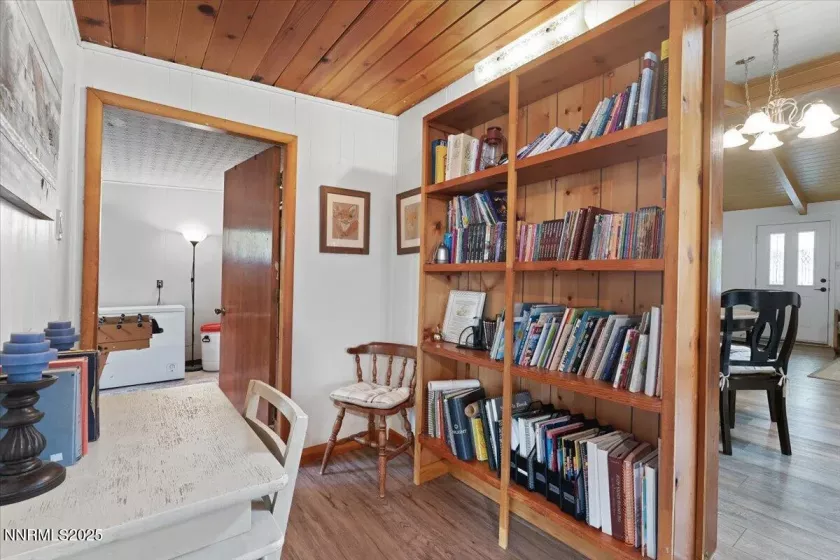1124 Sbragia, Sparks, Nevada 89431, 3 Bedrooms Bedrooms, ,1 BathroomBathrooms,Residential,Residential,Sbragia,250053148