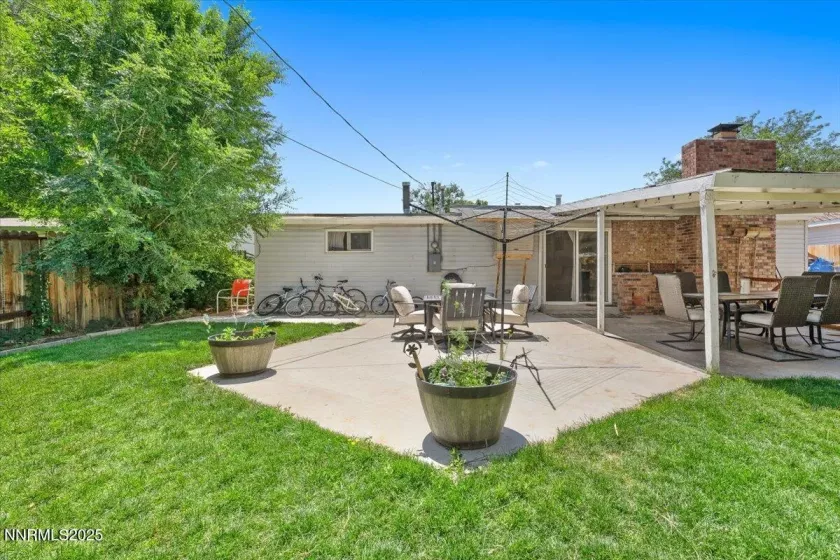 1124 Sbragia, Sparks, Nevada 89431, 3 Bedrooms Bedrooms, ,1 BathroomBathrooms,Residential,Residential,Sbragia,250053148