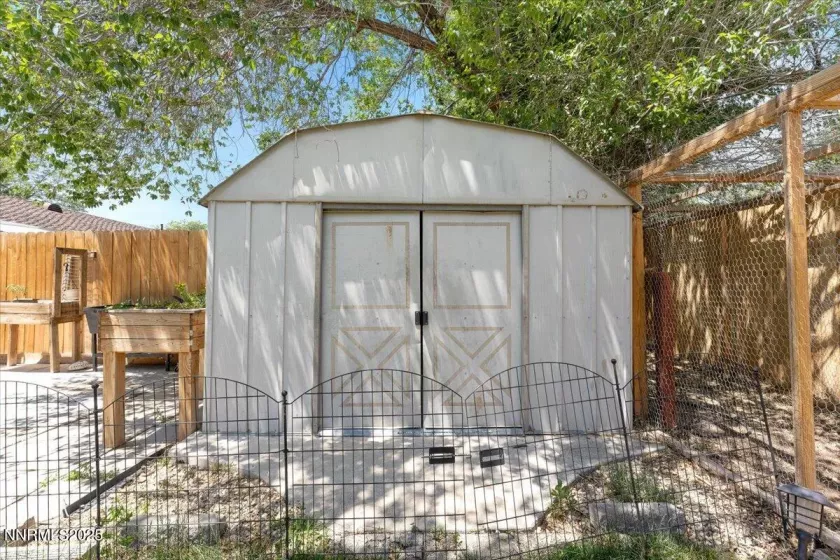 1124 Sbragia, Sparks, Nevada 89431, 3 Bedrooms Bedrooms, ,1 BathroomBathrooms,Residential,Residential,Sbragia,250053148