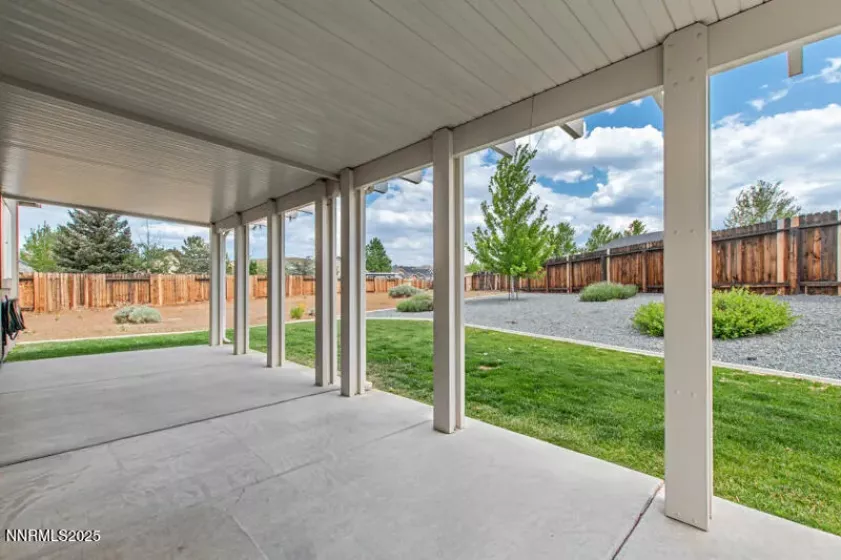 7620 Pioneer Ridge, Reno, Nevada 89506, 2 Bedrooms Bedrooms, ,2 BathroomsBathrooms,Residential,Residential,Pioneer Ridge,250053151