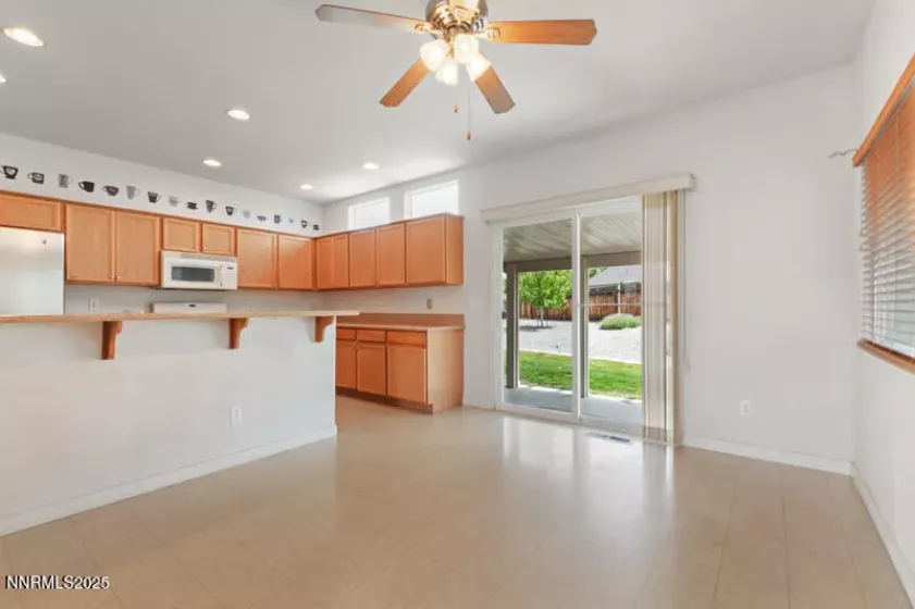 7620 Pioneer Ridge, Reno, Nevada 89506, 2 Bedrooms Bedrooms, ,2 BathroomsBathrooms,Residential,Residential,Pioneer Ridge,250053151