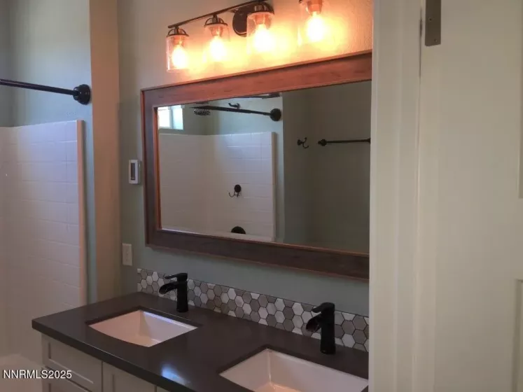 1200 Wild Oak, Reno, Nevada 89503, 3 Bedrooms Bedrooms, ,3 BathroomsBathrooms,Residential,Residential,Wild Oak,250053159