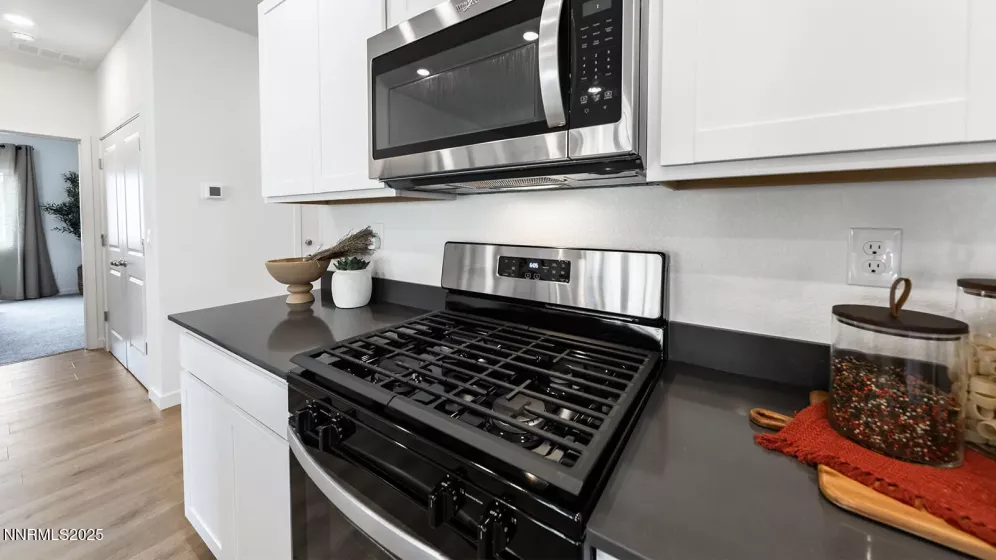 612 Union, Dayton, Nevada 89403, 4 Bedrooms Bedrooms, ,2 BathroomsBathrooms,Residential,Residential,Union,250053163