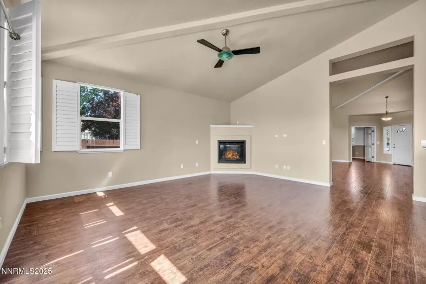 1236 Sticklebract, Spanish Springs, Nevada 89441, 4 Bedrooms Bedrooms, ,3 BathroomsBathrooms,Residential,Residential,Sticklebract,250053122