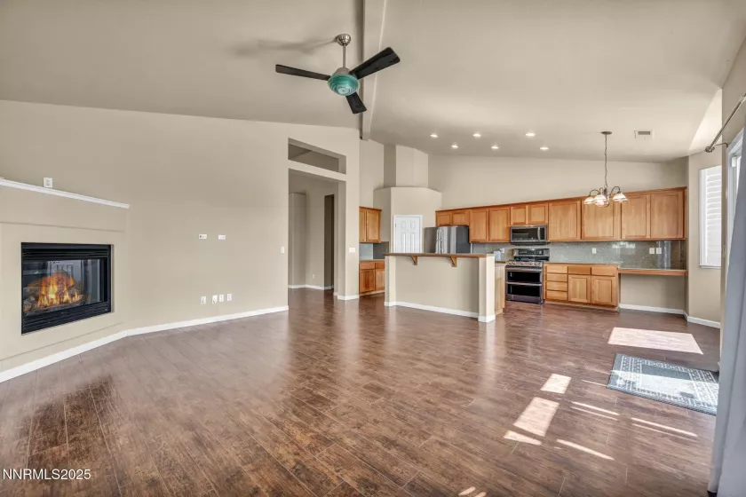 1236 Sticklebract, Spanish Springs, Nevada 89441, 4 Bedrooms Bedrooms, ,3 BathroomsBathrooms,Residential,Residential,Sticklebract,250053122