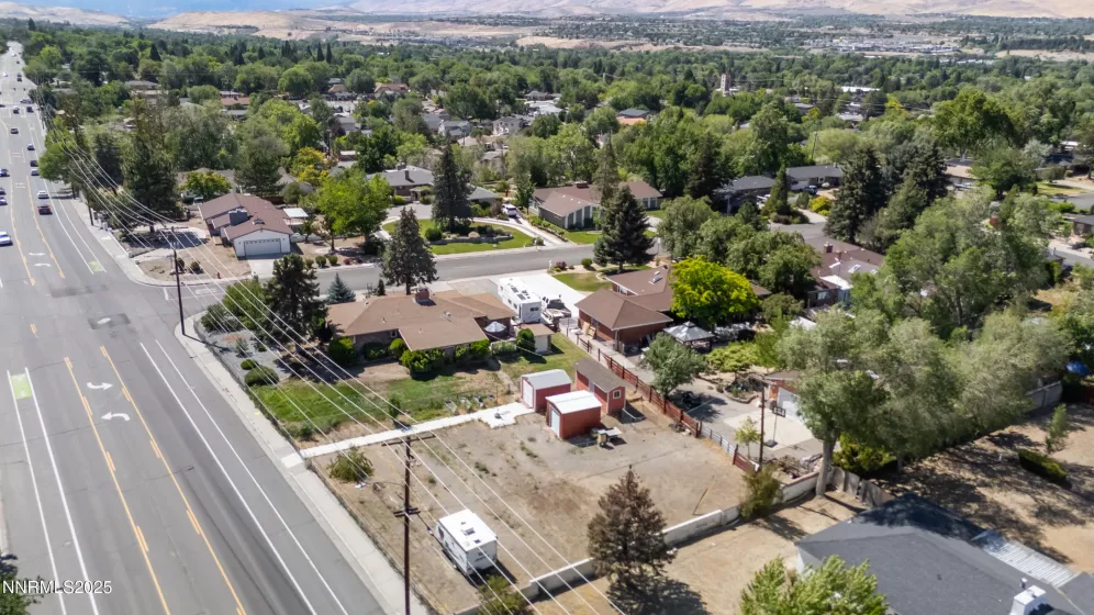 1890 Palisade, Reno, Nevada 89509, 2 Bedrooms Bedrooms, ,2 BathroomsBathrooms,Residential,Residential,Palisade,250053138