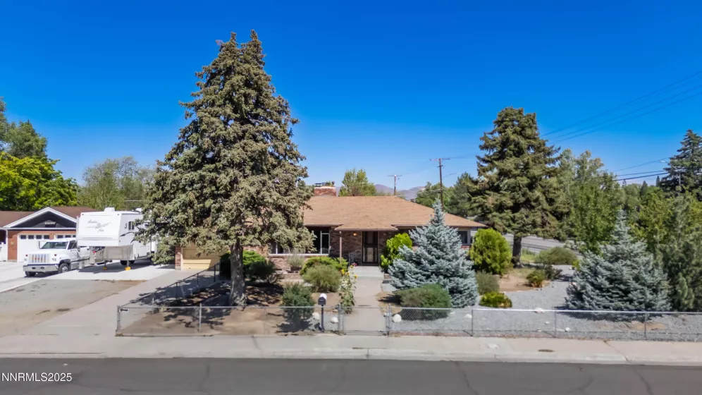 1890 Palisade, Reno, Nevada 89509, 2 Bedrooms Bedrooms, ,2 BathroomsBathrooms,Residential,Residential,Palisade,250053138