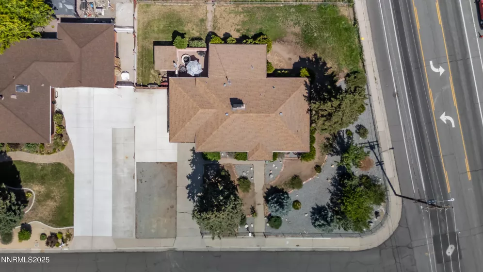1890 Palisade, Reno, Nevada 89509, 2 Bedrooms Bedrooms, ,2 BathroomsBathrooms,Residential,Residential,Palisade,250053138