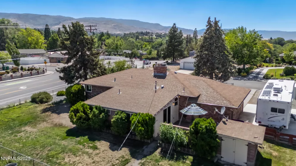 1890 Palisade, Reno, Nevada 89509, 2 Bedrooms Bedrooms, ,2 BathroomsBathrooms,Residential,Residential,Palisade,250053138