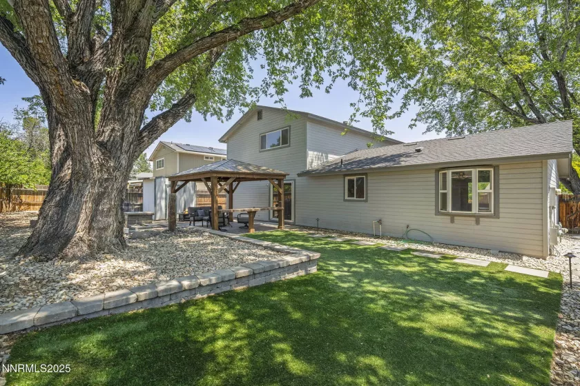 2001 Howard, Sparks, Nevada 89434, 3 Bedrooms Bedrooms, ,3 BathroomsBathrooms,Residential,Residential,Howard,250053149