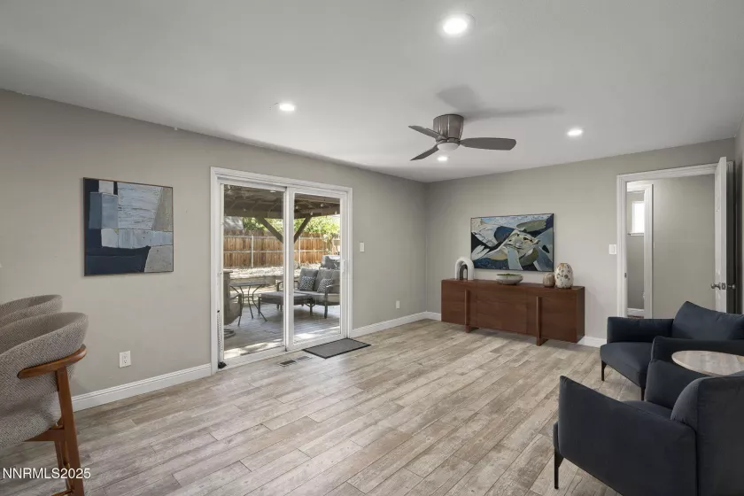 2001 Howard, Sparks, Nevada 89434, 3 Bedrooms Bedrooms, ,3 BathroomsBathrooms,Residential,Residential,Howard,250053149