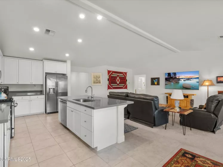 300 Littondale, Sparks, Nevada 89441, 4 Bedrooms Bedrooms, ,3 BathroomsBathrooms,Residential,Residential,Littondale,250053150
