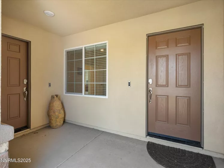 Two entrances to the home for proper guest seperation!