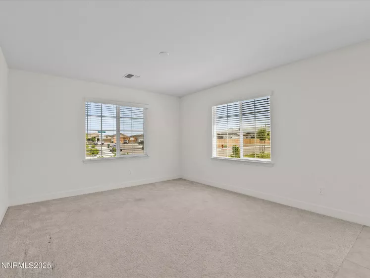 300 Littondale, Sparks, Nevada 89441, 4 Bedrooms Bedrooms, ,3 BathroomsBathrooms,Residential,Residential,Littondale,250053150