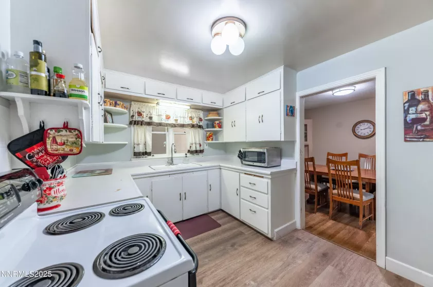1755 Benjamin Franklin, Reno, Nevada 89509, 4 Bedrooms Bedrooms, ,3 BathroomsBathrooms,Residential,Residential,Benjamin Franklin,250053154