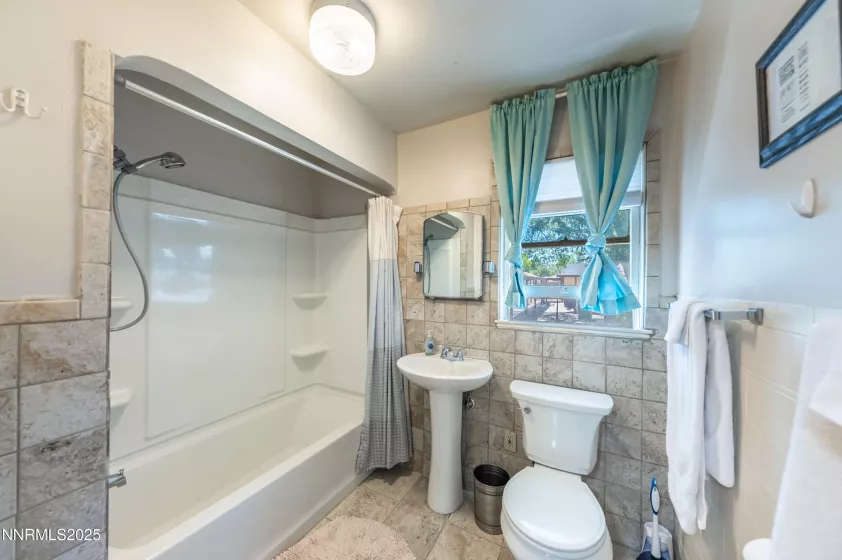 1755 Benjamin Franklin, Reno, Nevada 89509, 4 Bedrooms Bedrooms, ,3 BathroomsBathrooms,Residential,Residential,Benjamin Franklin,250053154