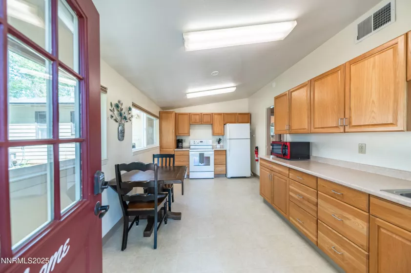 1755 Benjamin Franklin, Reno, Nevada 89509, 4 Bedrooms Bedrooms, ,3 BathroomsBathrooms,Residential,Residential,Benjamin Franklin,250053154