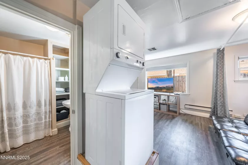 1755 Benjamin Franklin, Reno, Nevada 89509, 4 Bedrooms Bedrooms, ,3 BathroomsBathrooms,Residential,Residential,Benjamin Franklin,250053154