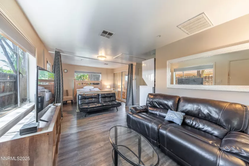 1755 Benjamin Franklin, Reno, Nevada 89509, 4 Bedrooms Bedrooms, ,3 BathroomsBathrooms,Residential,Residential,Benjamin Franklin,250053154