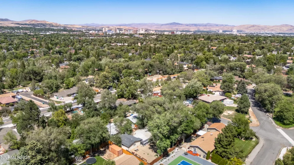 1755 Benjamin Franklin, Reno, Nevada 89509, 4 Bedrooms Bedrooms, ,3 BathroomsBathrooms,Residential,Residential,Benjamin Franklin,250053154