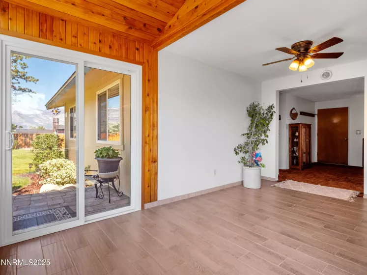 950 Morning Star, Gardnerville, Nevada 89460, 3 Bedrooms Bedrooms, ,2 BathroomsBathrooms,Residential,Residential,Morning Star,250053167