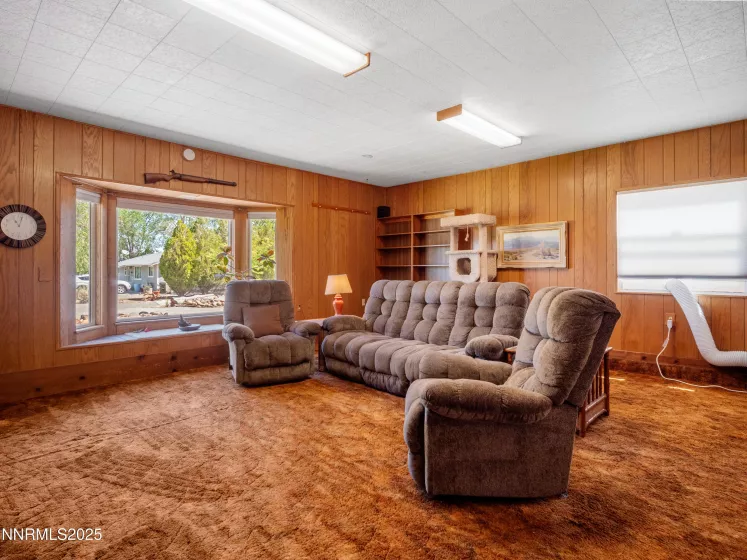 950 Morning Star, Gardnerville, Nevada 89460, 3 Bedrooms Bedrooms, ,2 BathroomsBathrooms,Residential,Residential,Morning Star,250053167
