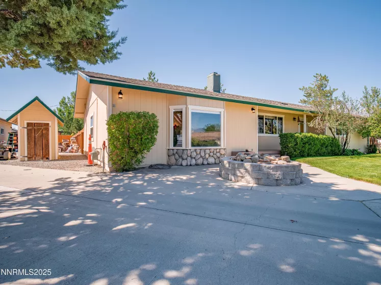 950 Morning Star, Gardnerville, Nevada 89460, 3 Bedrooms Bedrooms, ,2 BathroomsBathrooms,Residential,Residential,Morning Star,250053167