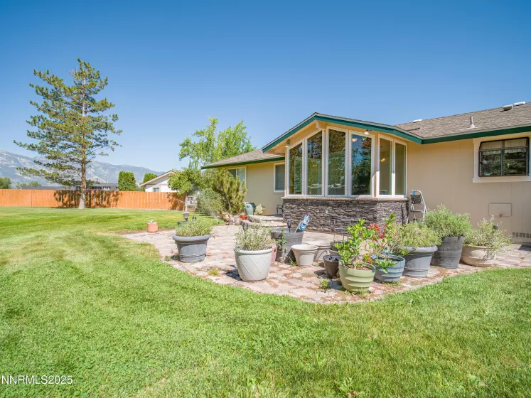 950 Morning Star, Gardnerville, Nevada 89460, 3 Bedrooms Bedrooms, ,2 BathroomsBathrooms,Residential,Residential,Morning Star,250053167
