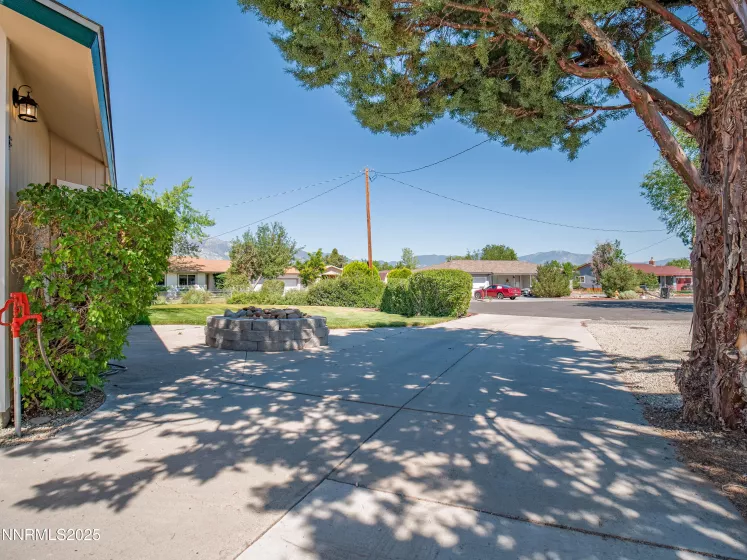 950 Morning Star, Gardnerville, Nevada 89460, 3 Bedrooms Bedrooms, ,2 BathroomsBathrooms,Residential,Residential,Morning Star,250053167