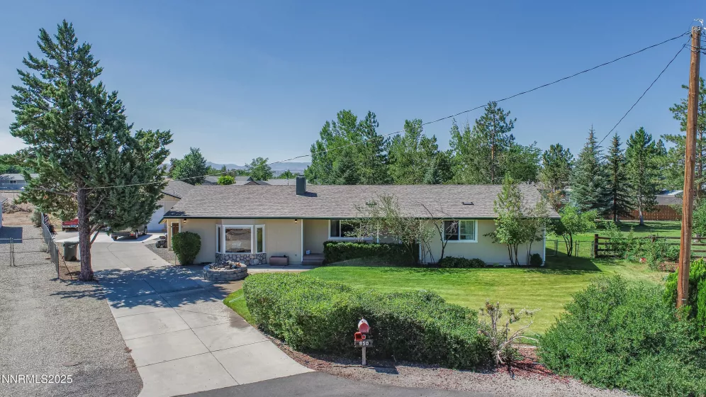 950 Morning Star, Gardnerville, Nevada 89460, 3 Bedrooms Bedrooms, ,2 BathroomsBathrooms,Residential,Residential,Morning Star,250053167