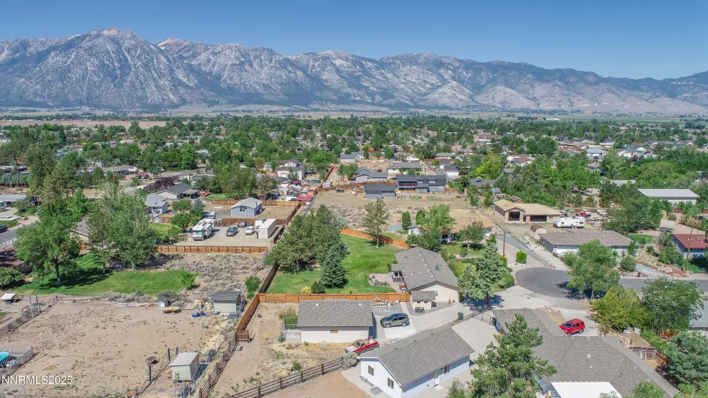 950 Morning Star, Gardnerville, Nevada 89460, 3 Bedrooms Bedrooms, ,2 BathroomsBathrooms,Residential,Residential,Morning Star,250053167