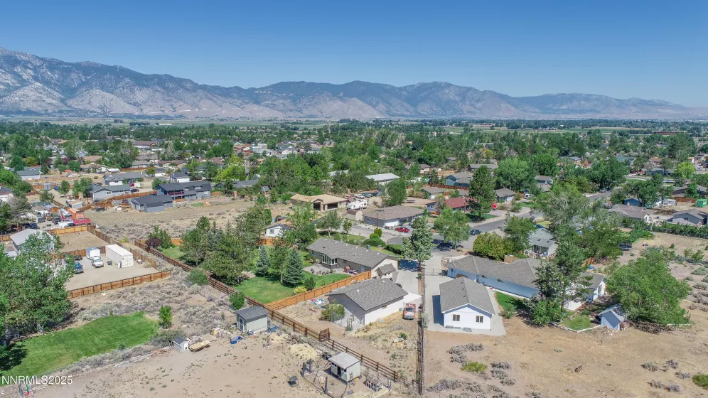950 Morning Star, Gardnerville, Nevada 89460, 3 Bedrooms Bedrooms, ,2 BathroomsBathrooms,Residential,Residential,Morning Star,250053167