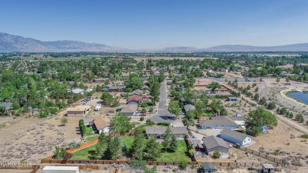 950 Morning Star, Gardnerville, Nevada 89460, 3 Bedrooms Bedrooms, ,2 BathroomsBathrooms,Residential,Residential,Morning Star,250053167